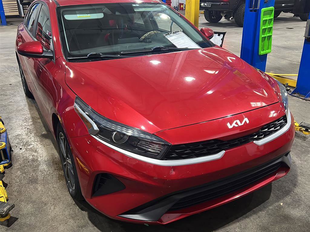 Used 2022 Kia Forte LXS FWD video 1