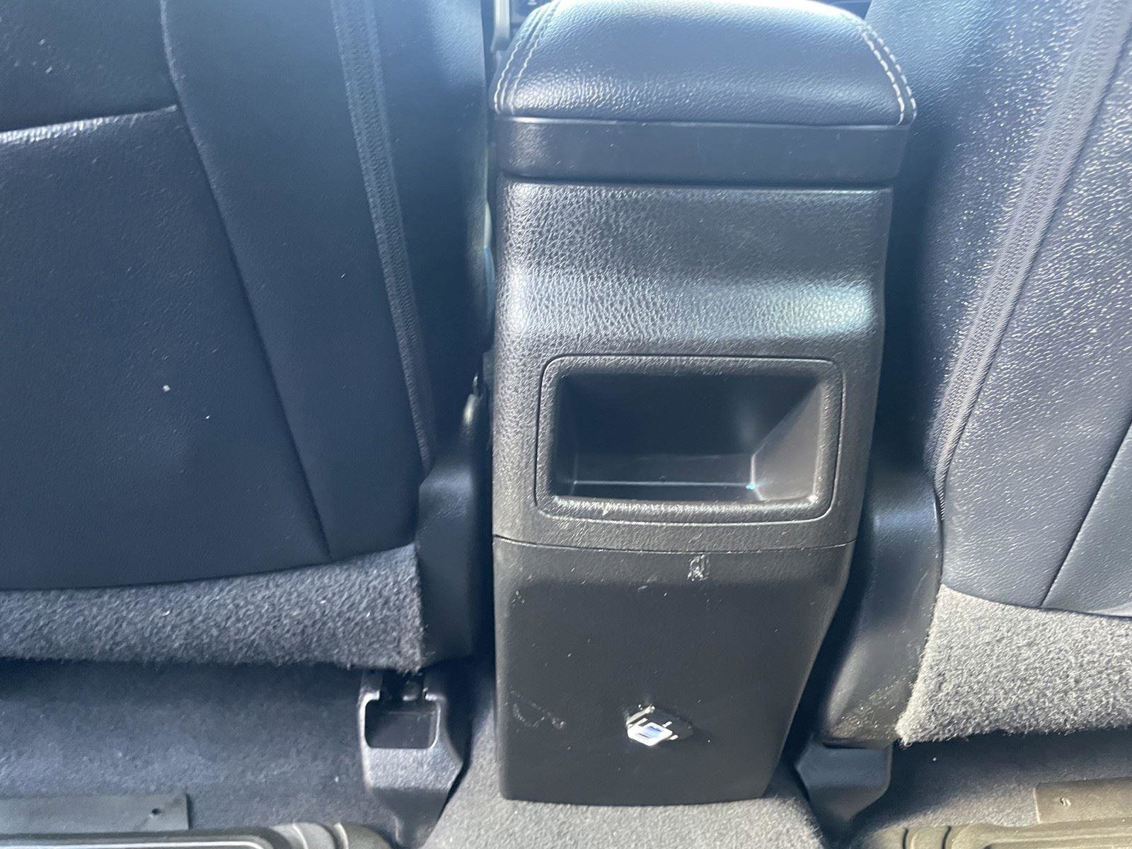 Used 2019 Toyota Corolla XSE image 26