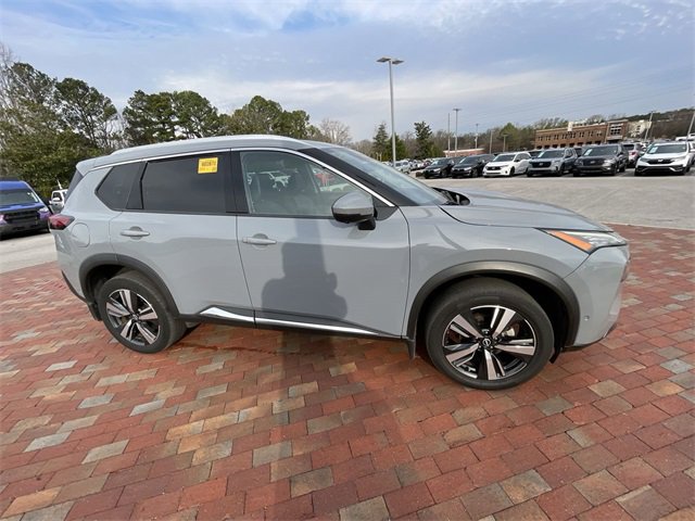Used 2023 Nissan Rogue SL w/ SL Premium Package image 19