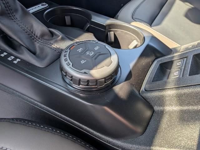New 2025 Ford Bronco Outer Banks image 30