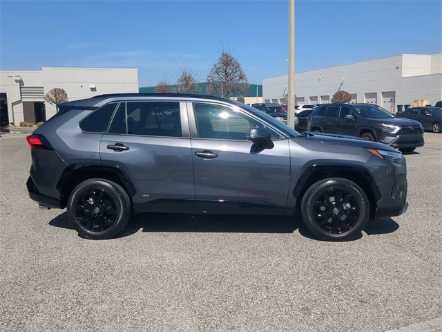 Certified 2024 Toyota RAV4 SE image 3