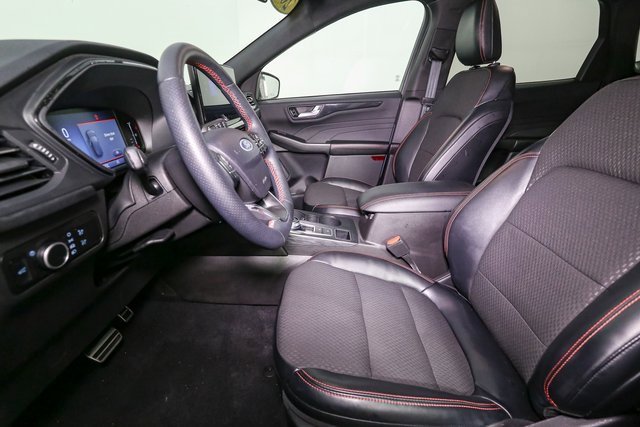 Used 2023 Ford Escape ST-Line w/ Tech Pack #1 image 40