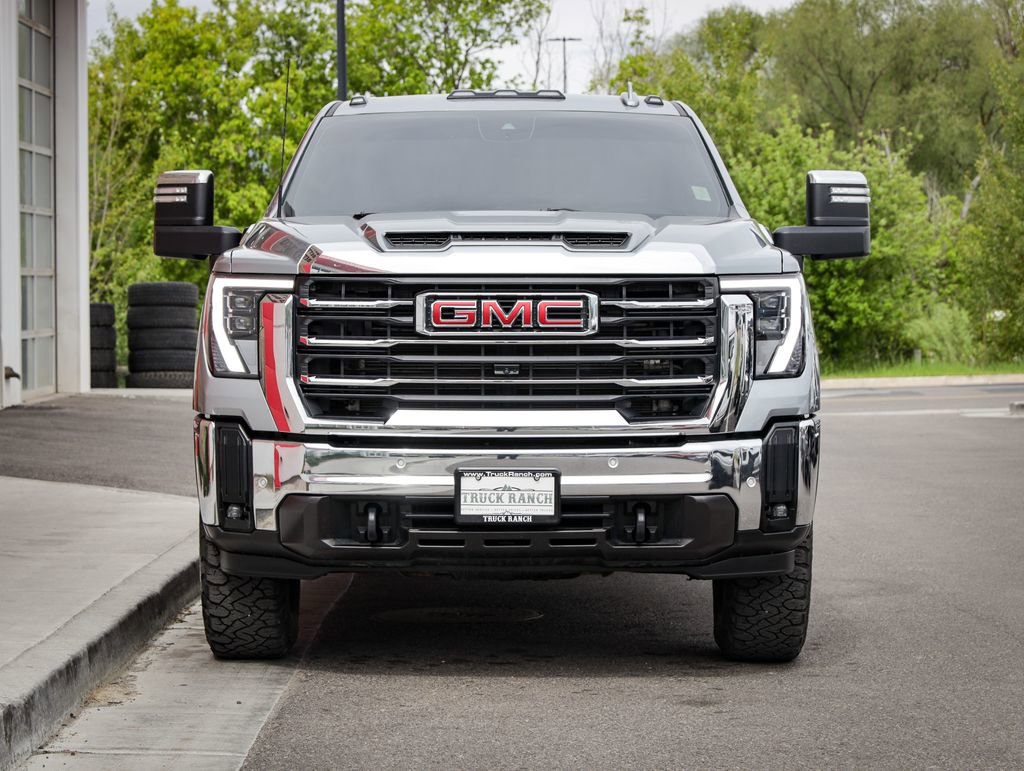 Used 2024 GMC Sierra 2500 SLT w/ Max Trailering Package AWD/4WD image 9