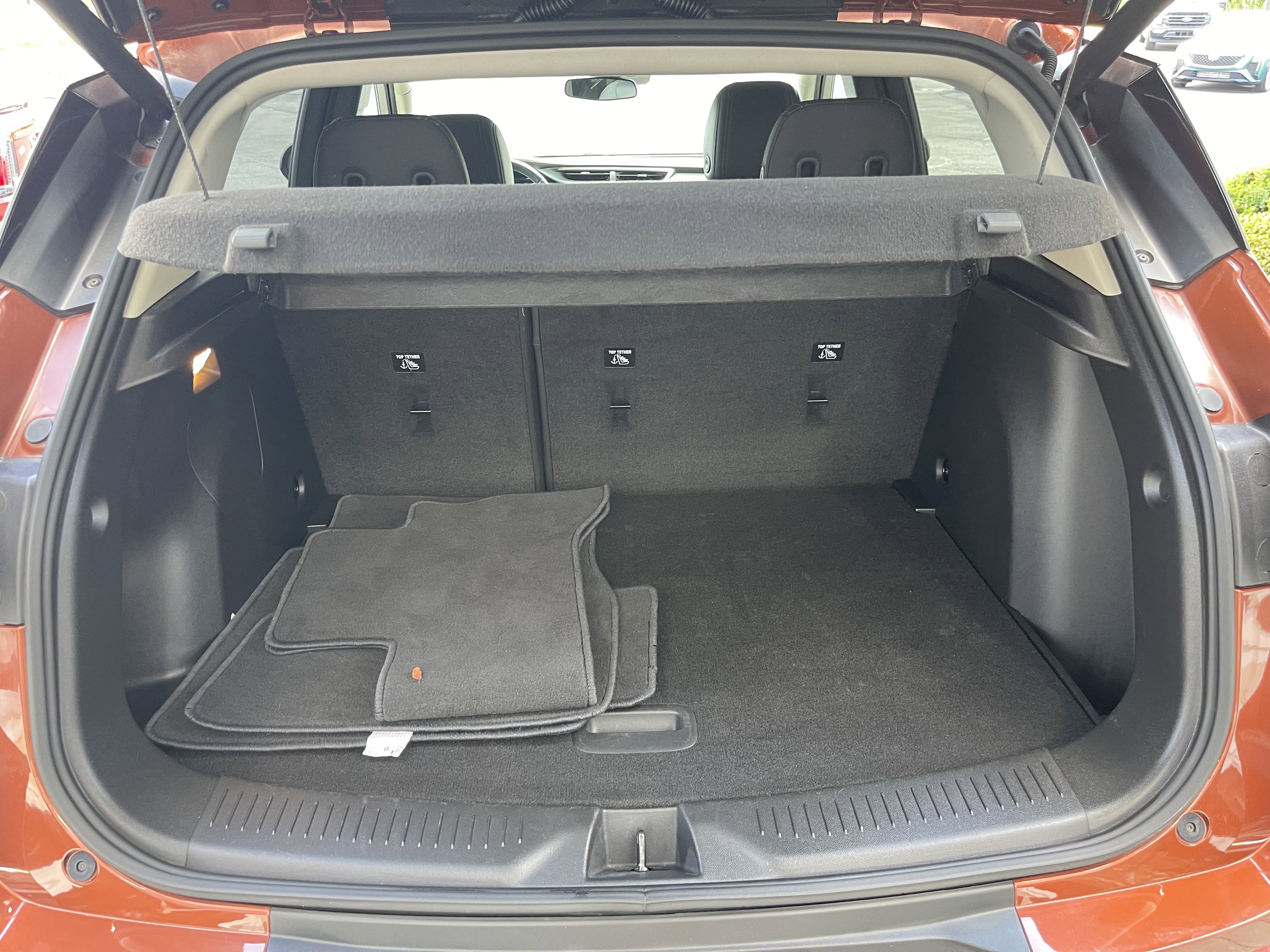 Used 2021 Buick Encore GX Select image 17