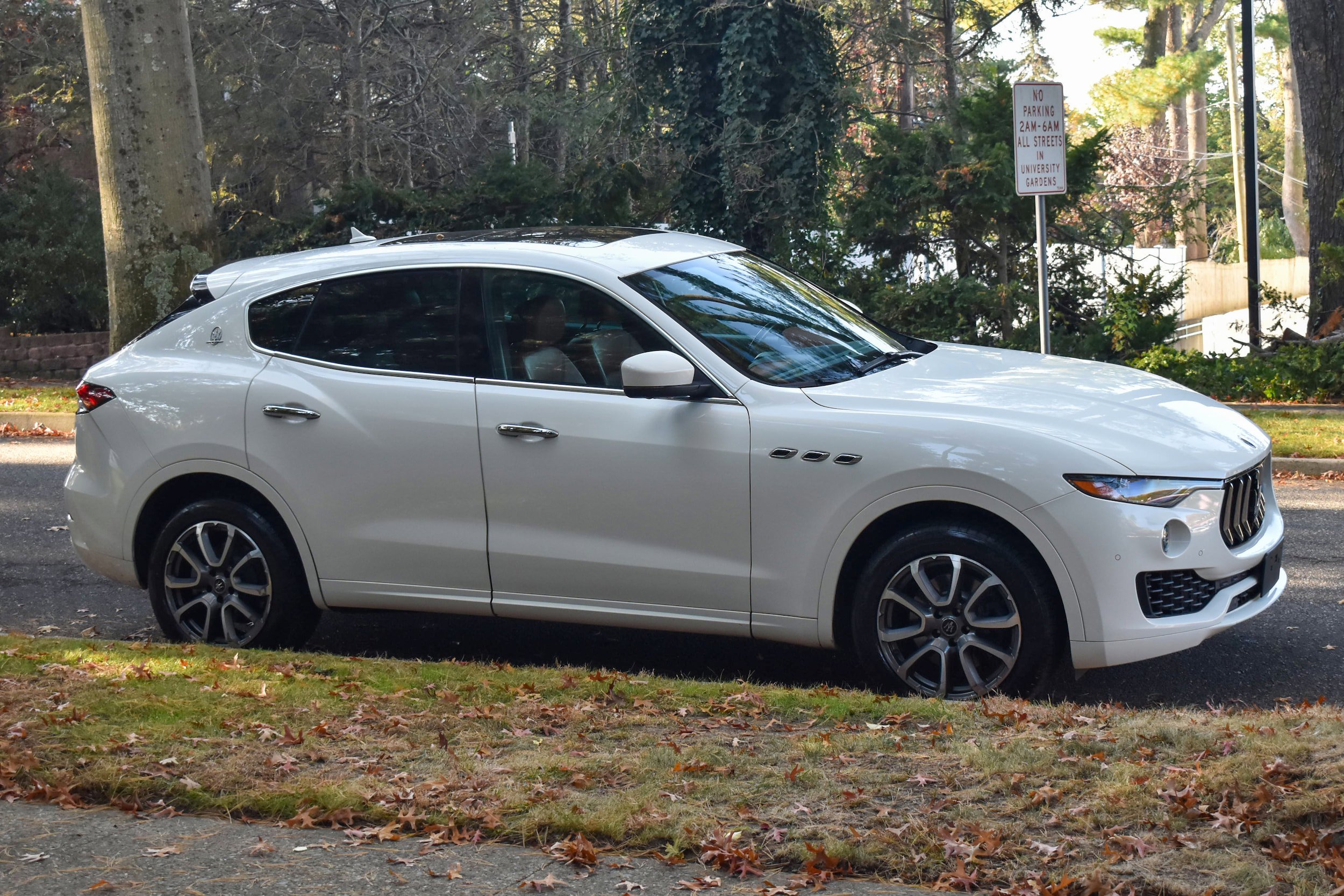 Used 2021 Maserati Levante GranSport image 12