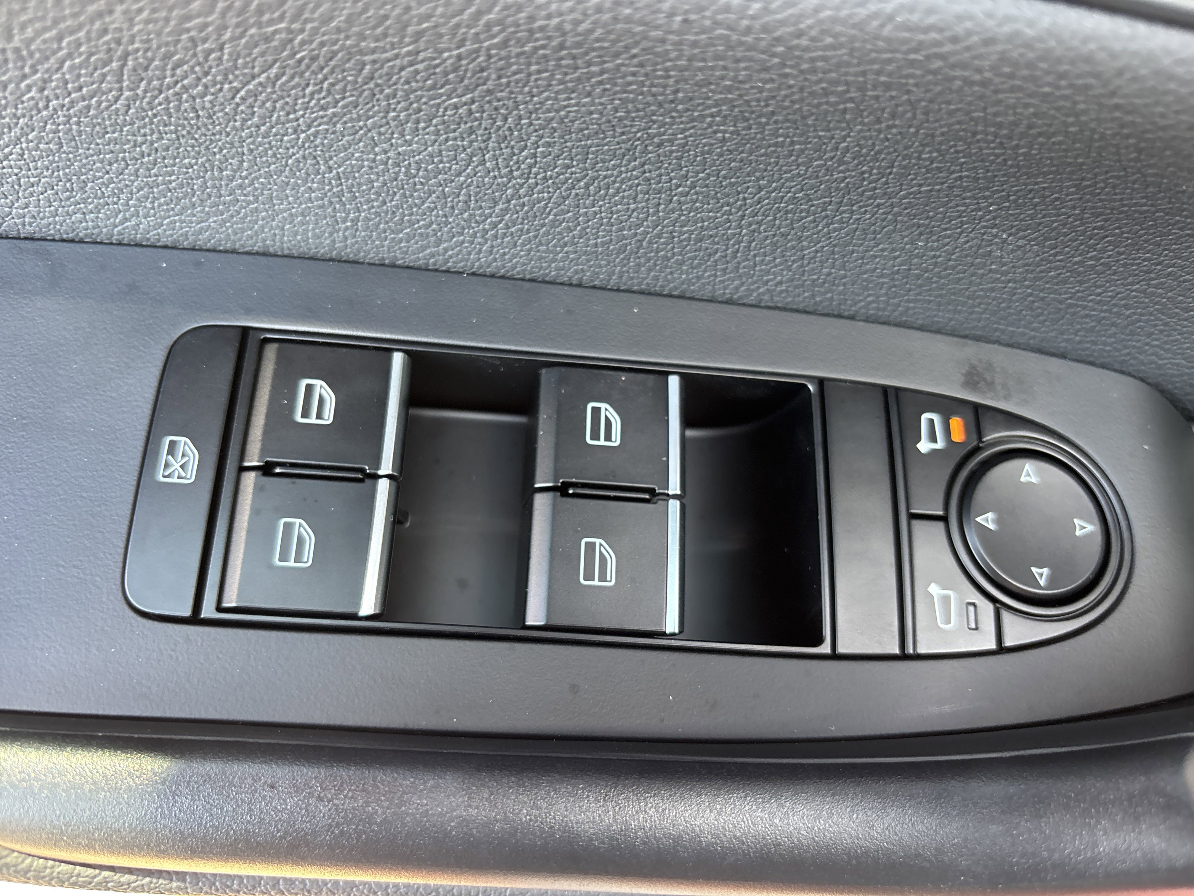 New 2026 MAZDA CX-50 AWD 2.5 Hybrid w/ Premium Pkg image 22