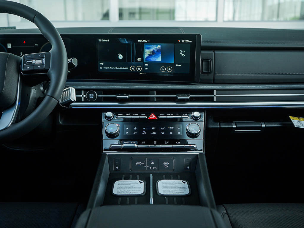 New 2026 Hyundai Santa Fe Limited AWD/4WD image 18