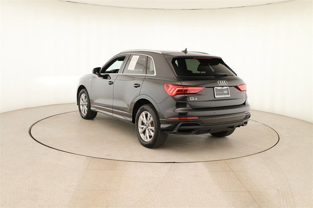 Certified 2025 Audi Q3 2.0T Premium Plus w/ Premium Plus Package image 4