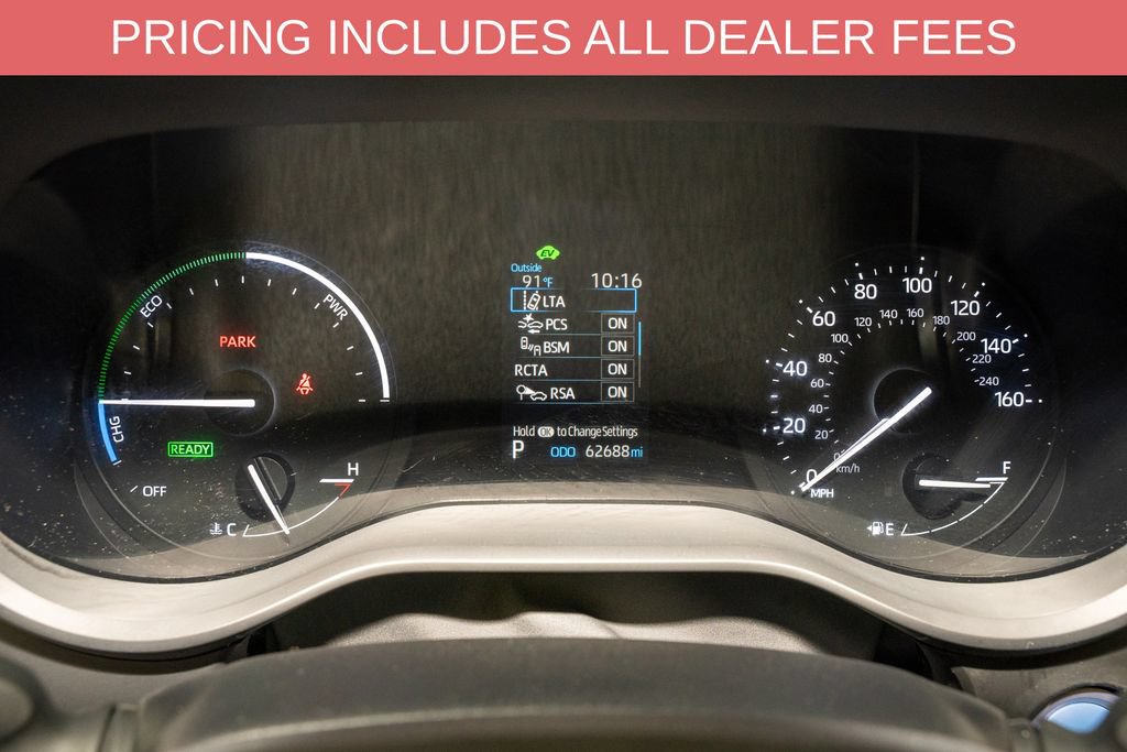 Used 2024 Toyota Sienna LE FWD image 16