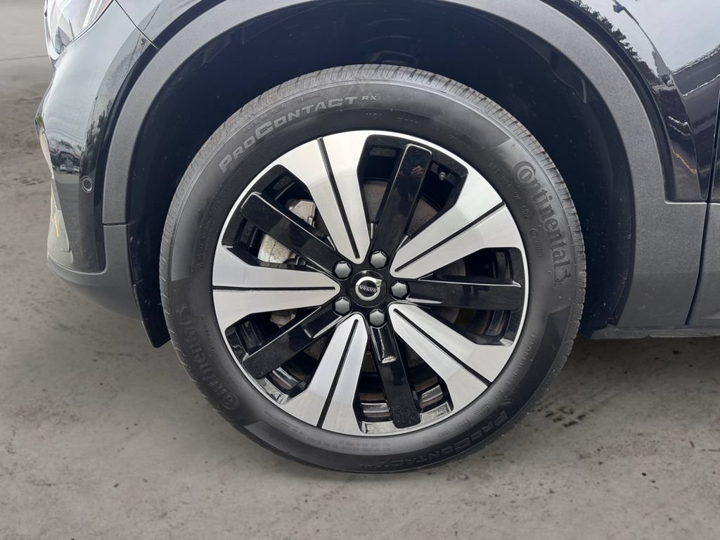 Certified 2023 Volvo C40 P8 Recharge Plus w/ Climate Package AWD/4WD image 9