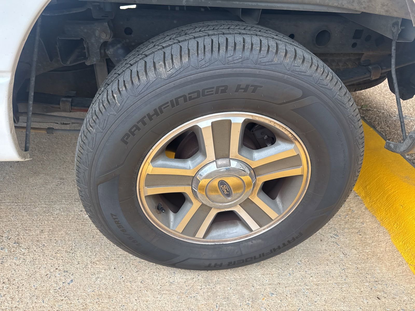 Used 2006 Ford F150 XLT image 12