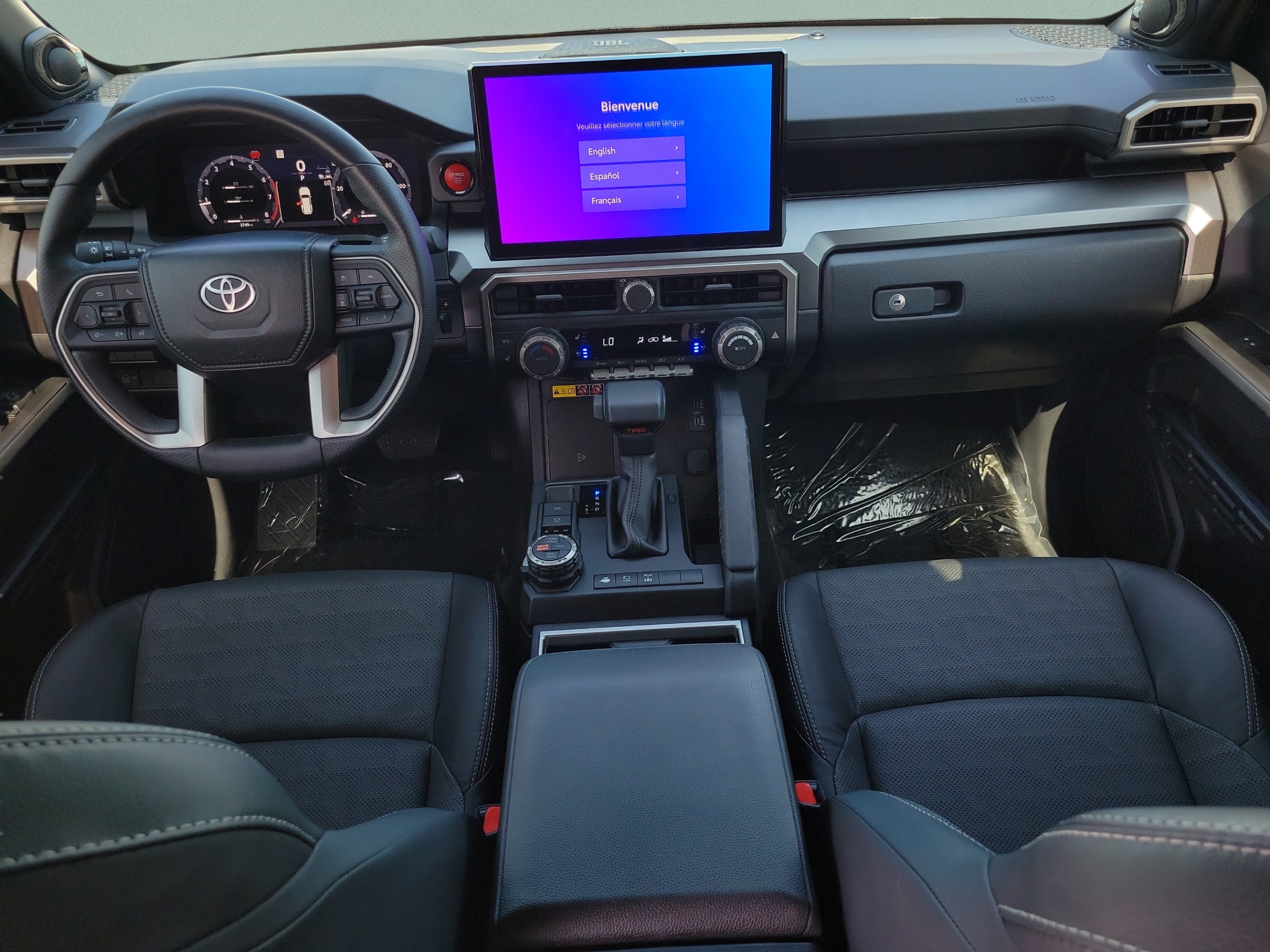 Used 2025 Toyota 4Runner TRD Off-Road Premium w/ Tow Technology Package AWD/4WD image 12