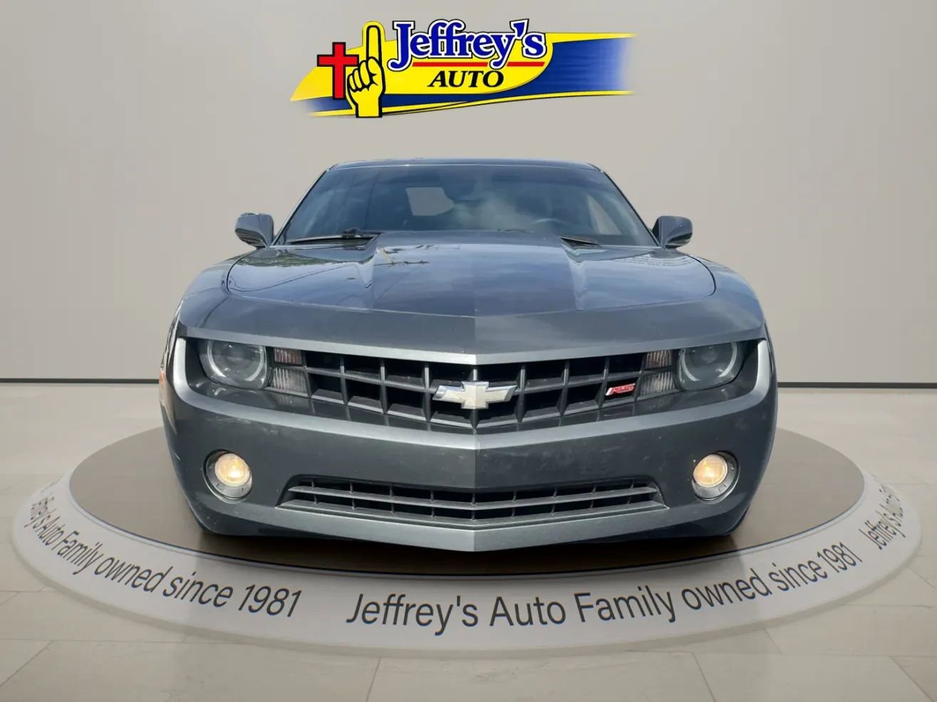 Used 2010 Chevrolet Camaro LT w/ RS Package RWD image 8