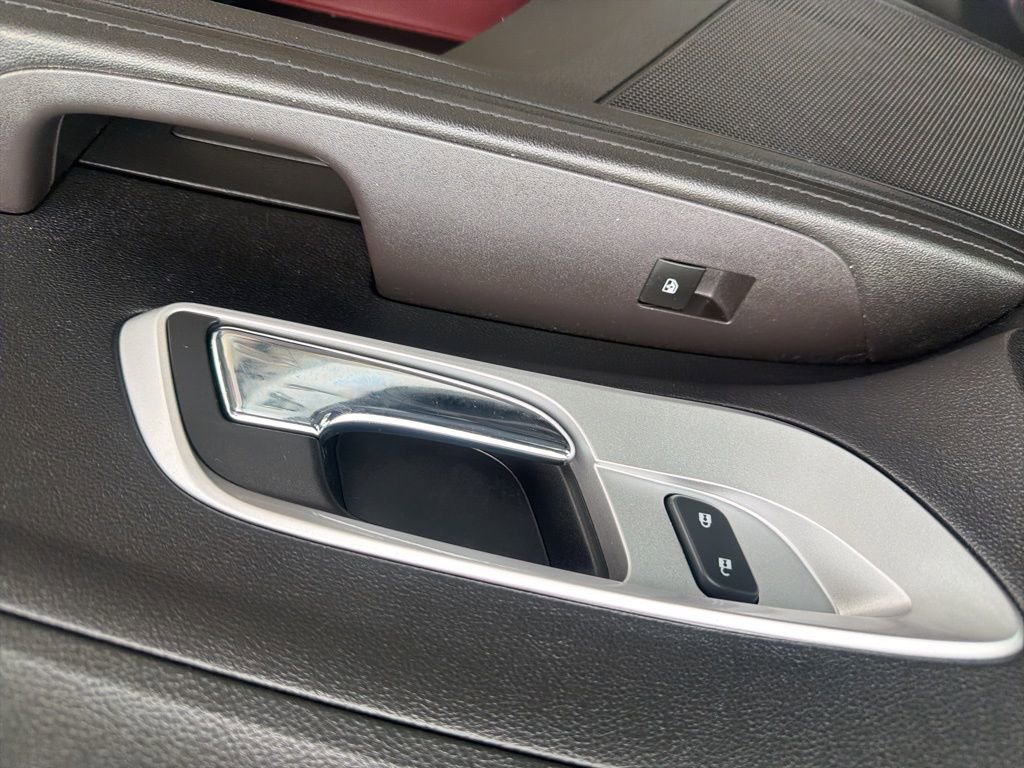 Used 2016 Chevrolet Equinox LT image 19