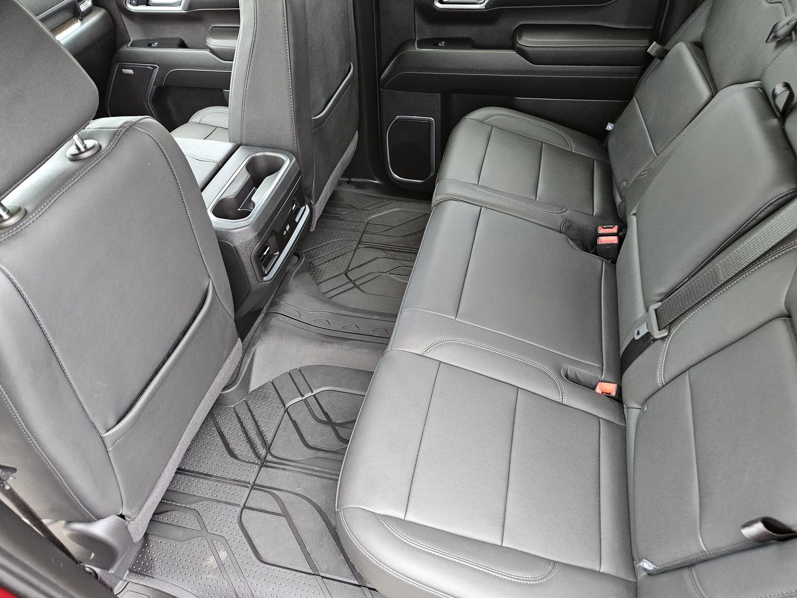 Certified 2025 Chevrolet Silverado 1500 RST w/ Convenience Package II AWD/4WD image 33