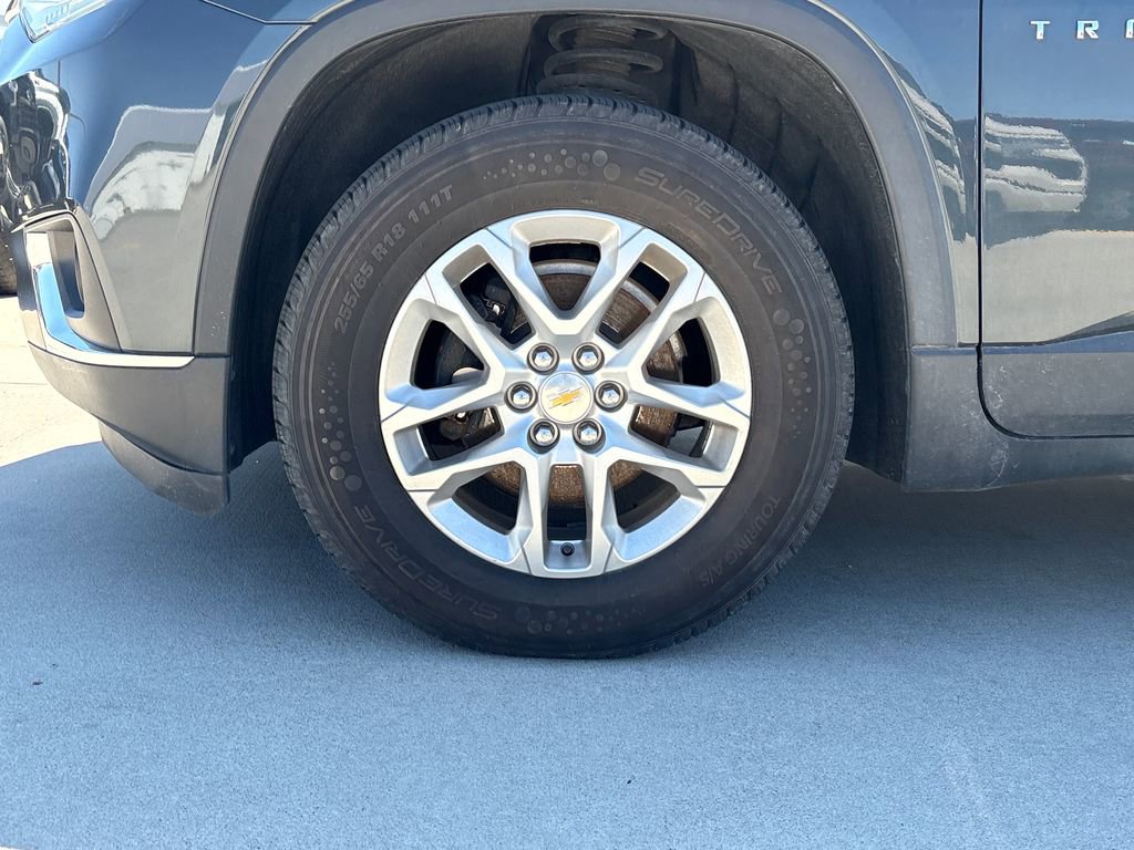 Used 2019 Chevrolet Traverse LT image 29