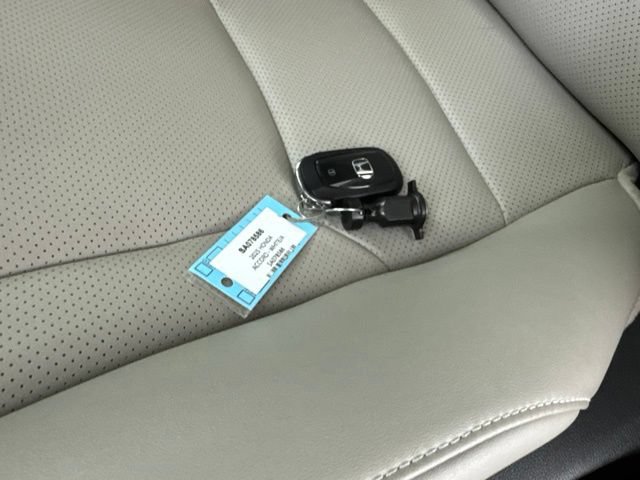 Used 2025 Honda Accord EX-L image 33