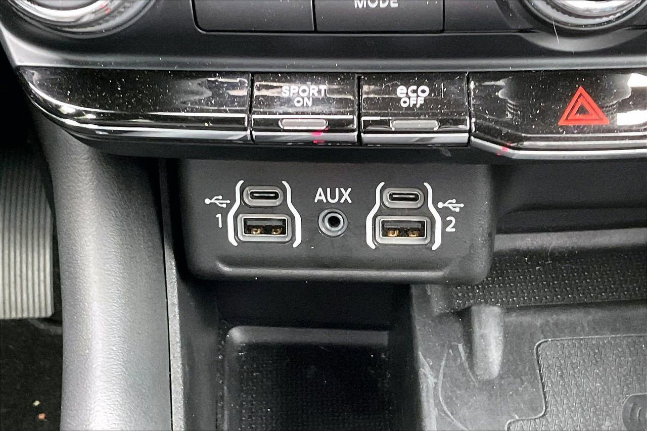 Certified 2022 Dodge Durango R/T AWD/4WD image 19