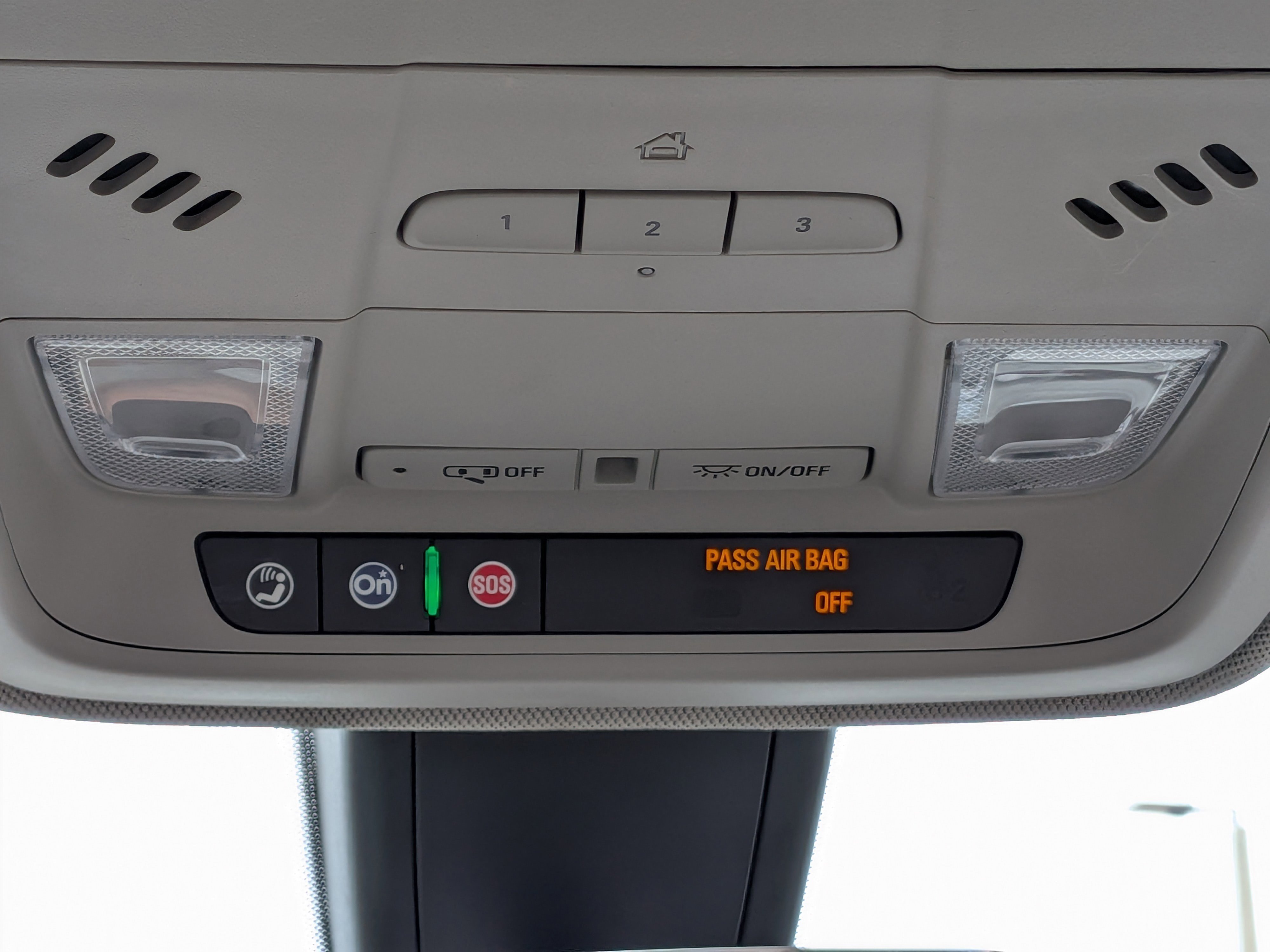 Certified 2019 Cadillac XT4 Luxury FWD image 29