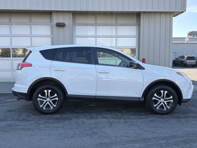 Used 2017 Toyota RAV4 LE w/ All Weather Liner Package video 4