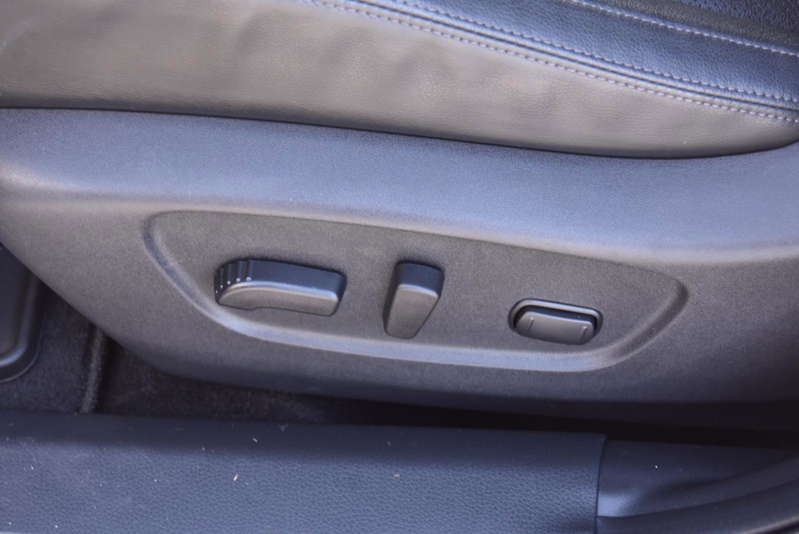 Used 2022 Nissan Rogue Sport SL image 15