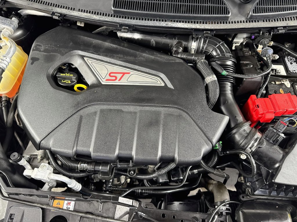 Used 2018 Ford Fiesta ST FWD image 35