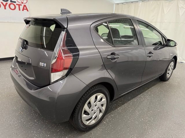 Used 2016 Toyota Prius C Two FWD image 2