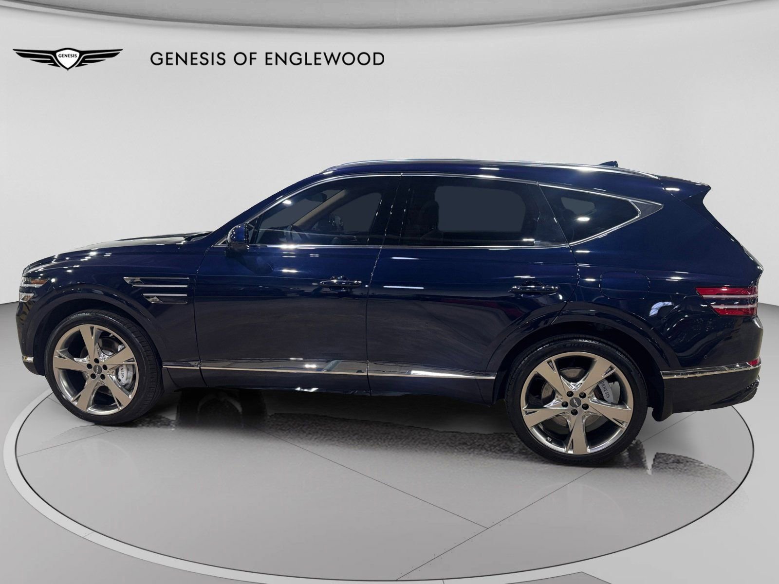 Used 2024 Genesis GV80 3.5T Advanced w/ Winter Weather Package AWD/4WD image 13