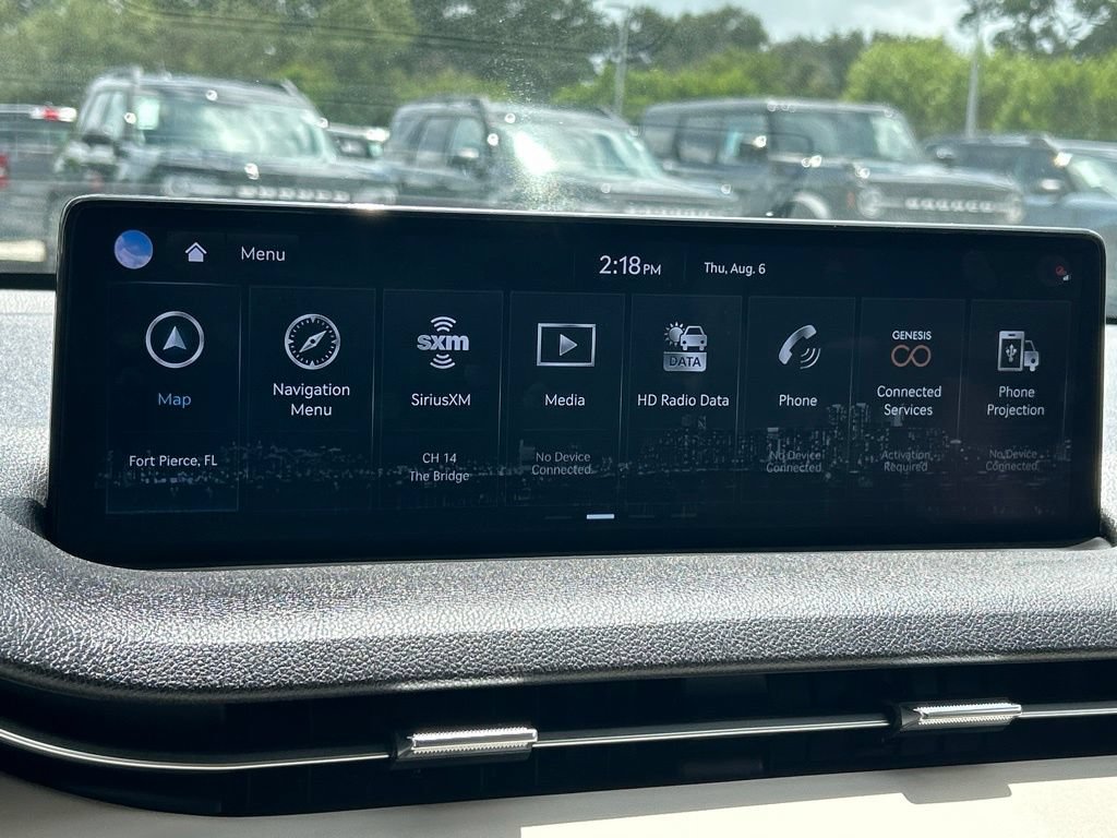 Used 2023 Genesis GV70 2.5T w/ Select Package AWD/4WD image 32