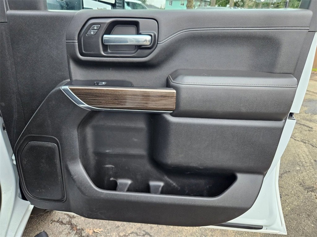 Used 2022 Chevrolet Silverado 3500 LT image 17