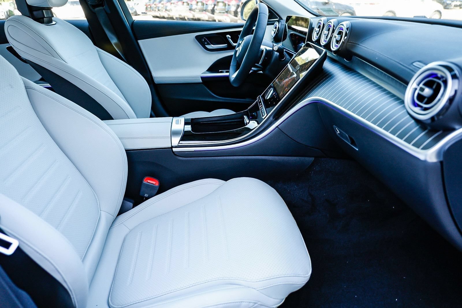 New 2026 Mercedes-Benz C 300 Sedan image 17