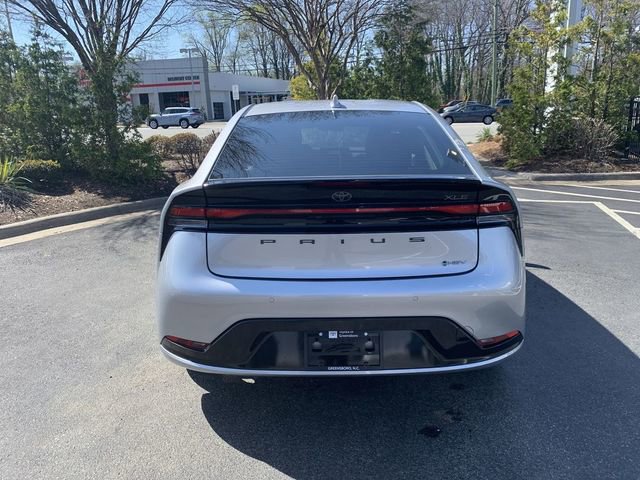 Used 2024 Toyota Prius XLE image 7