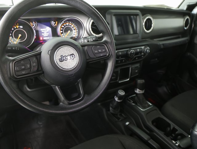 Used 2022 Jeep Wrangler Sport image 9