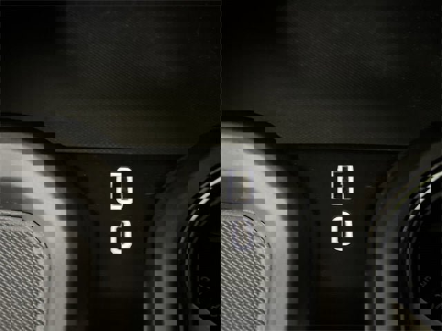 Certified 2024 GMC Sierra 2500 AT4 w/ AT4 Preferred Package image 34