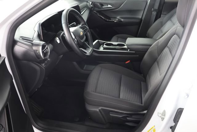 Used 2025 Chevrolet Equinox LT image 18