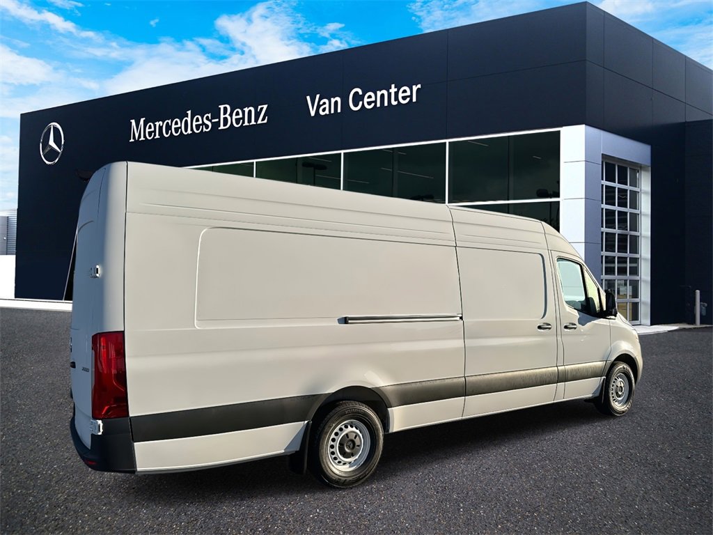 New 2026 Mercedes-Benz Sprinter 2500 image 3