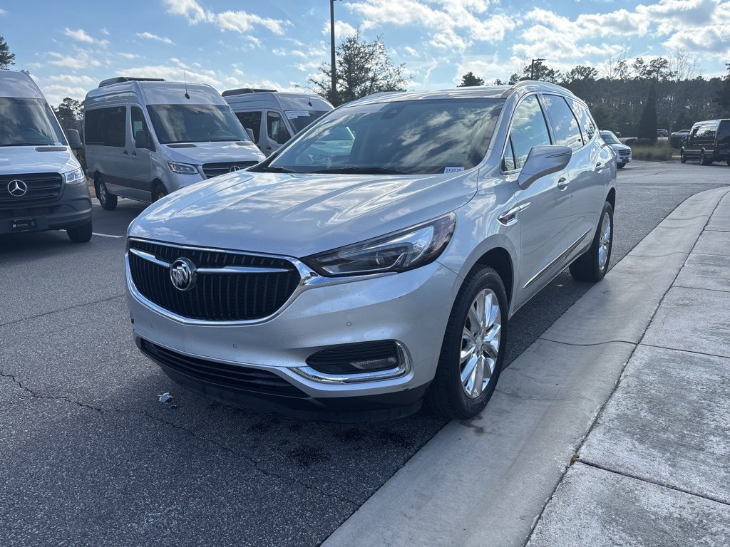 Used 2019 Buick Enclave Premium w/ Experience Buick Package image 9