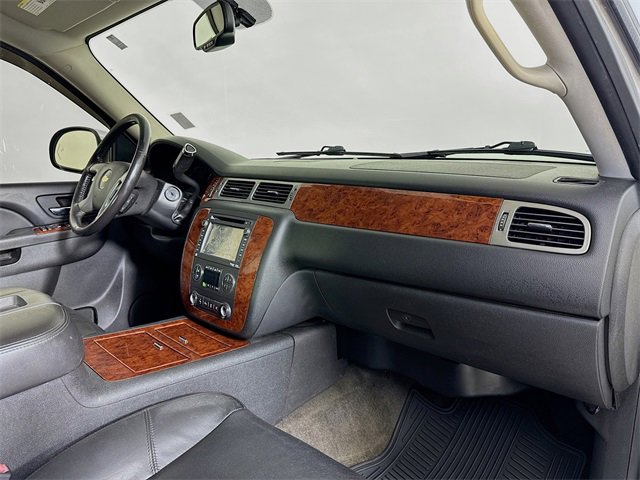 Used 2012 Chevrolet Tahoe LTZ image 29