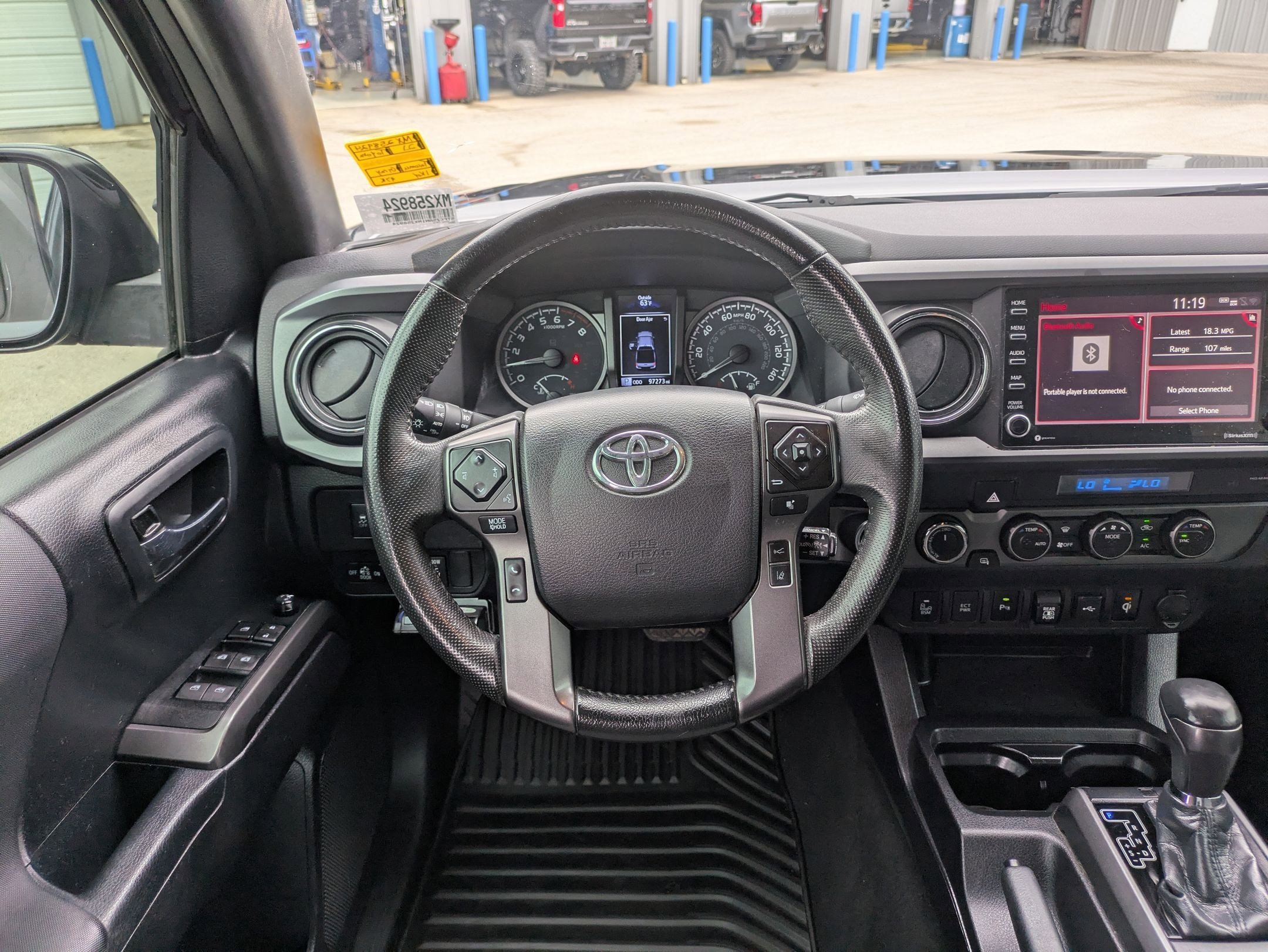 Used 2021 Toyota Tacoma TRD Off-Road image 19