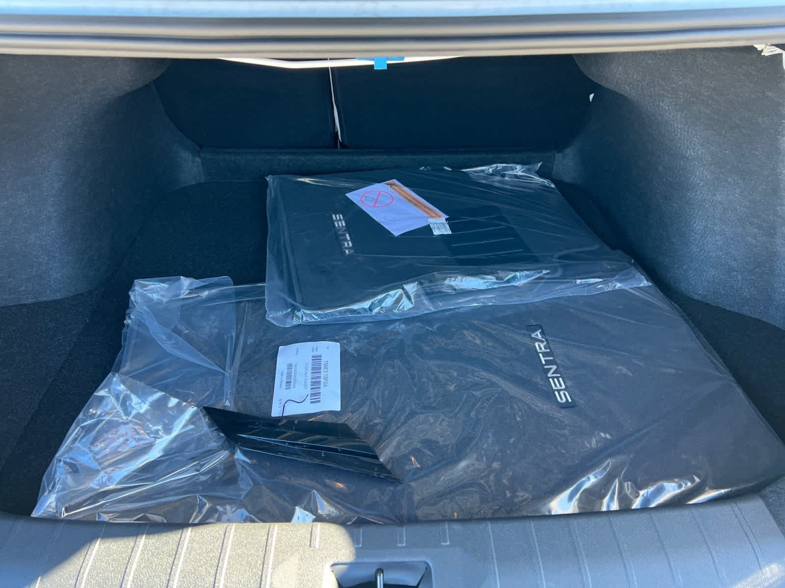 New 2026 Nissan Sentra SL w/ Floor Mat Package FWD image 5