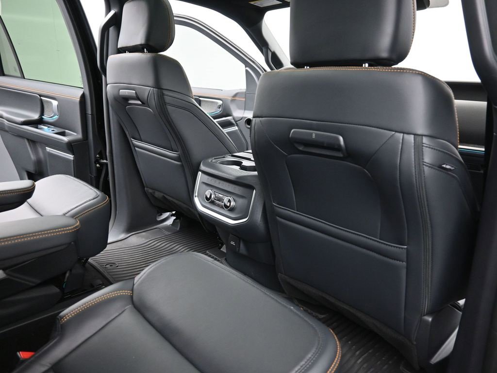 New 2025 Ford Expedition Tremor image 12