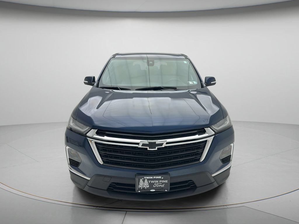 Used 2023 Chevrolet Traverse LS w/ Safety Package AWD/4WD image 2