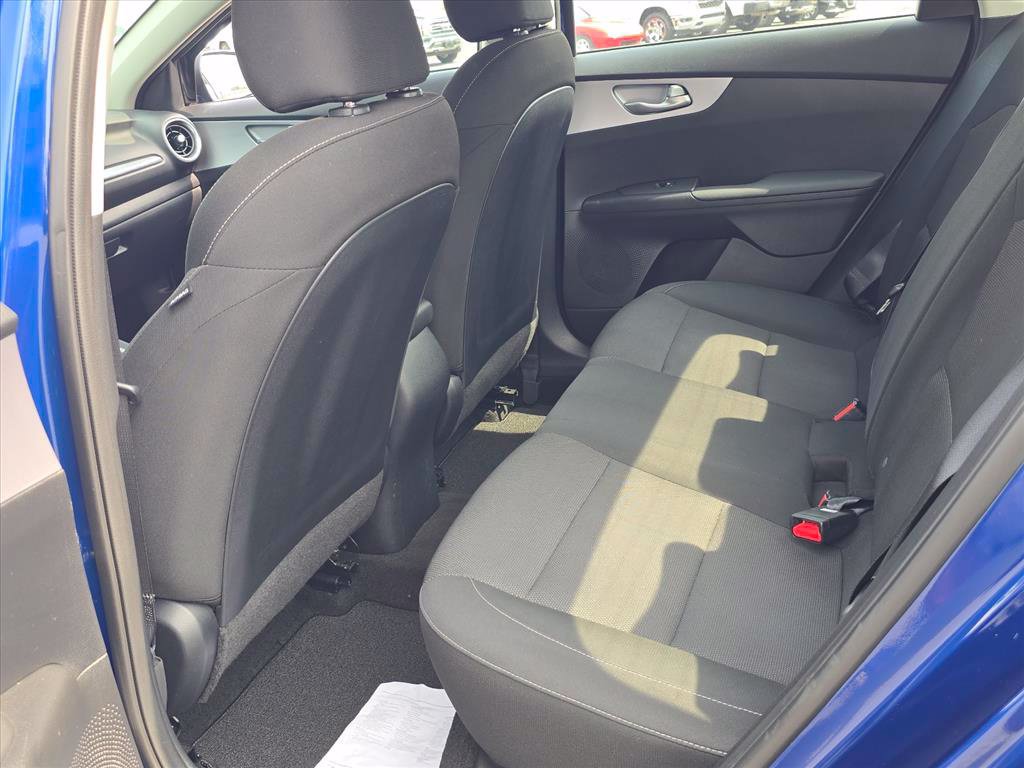 Used 2024 Kia Forte LXS w/ LXS Technology Package FWD image 16