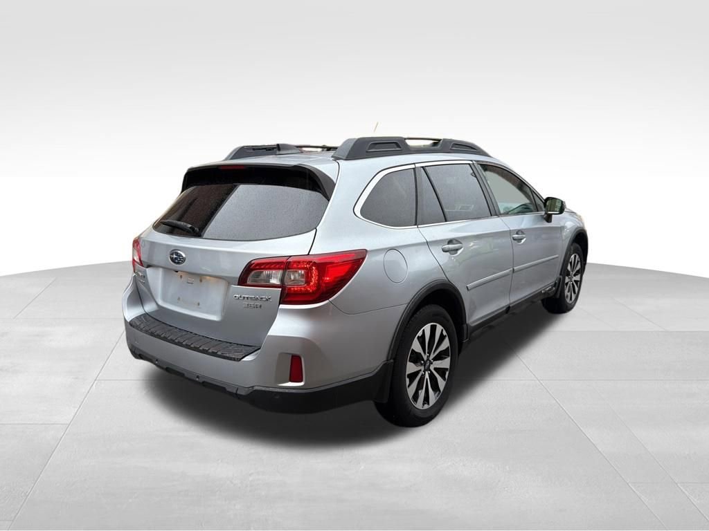 Used 2017 Subaru Outback 3.6R Limited image 5