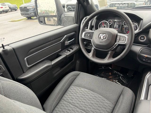 New 2026 RAM 2500 Big Horn AWD/4WD image 33