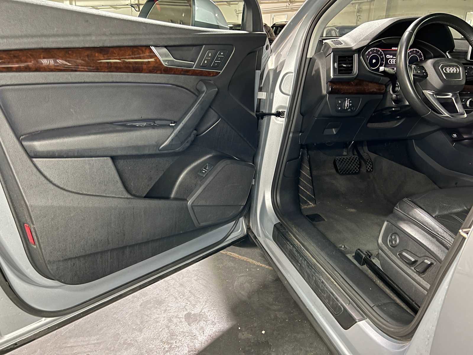 Used 2018 Audi Q5 2.0T Premium AWD/4WD image 21