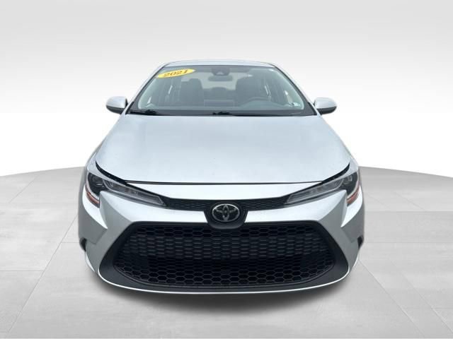 Used 2021 Toyota Corolla LE w/ Carpet Mat Package (TMS) FWD image 8