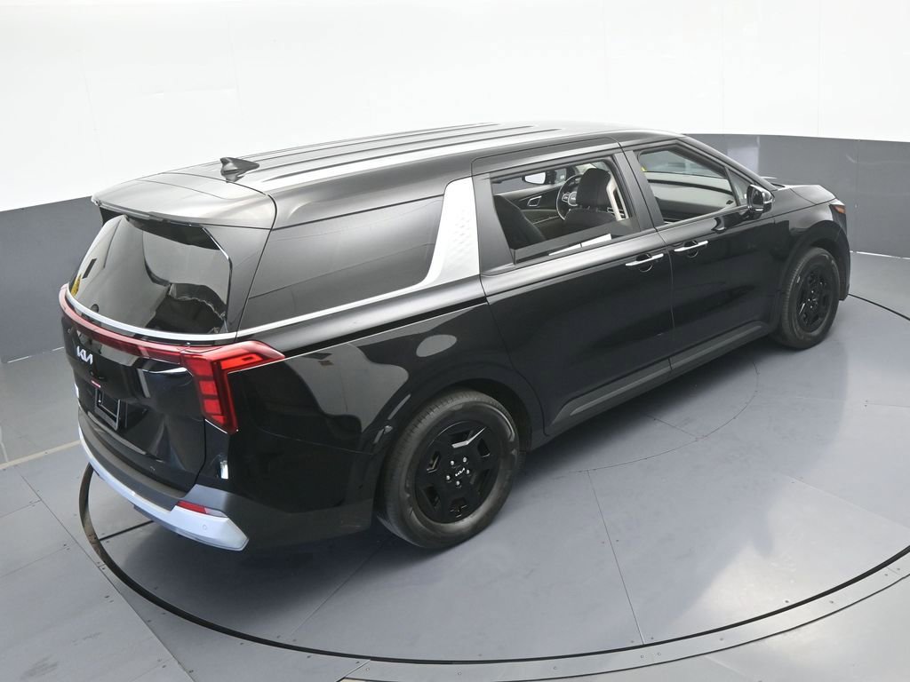 Used 2025 Kia Carnival image 49