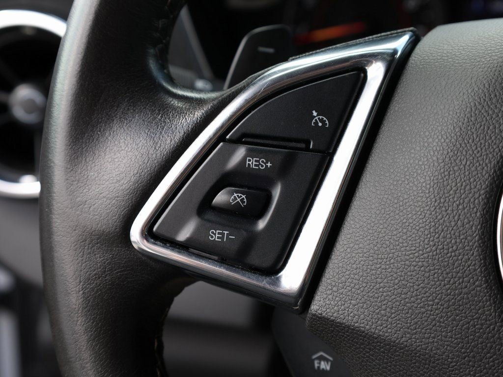 Used 2023 Chevrolet Camaro LT image 29