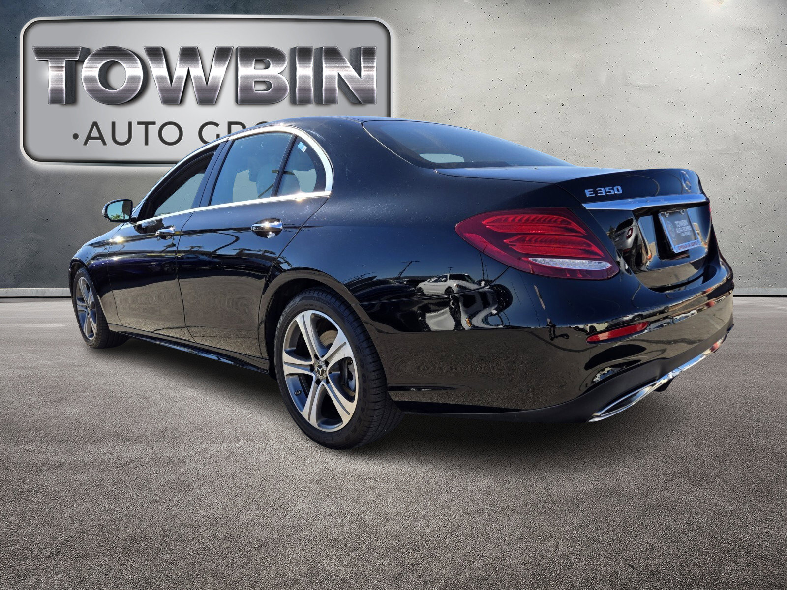 Used 2020 Mercedes-Benz E 350 Sedan image 6